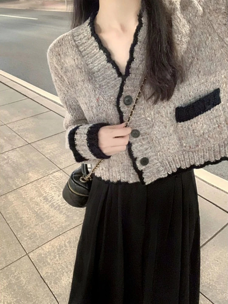 Grey Elegant V-neck Knitting Sweater Women Cardigan